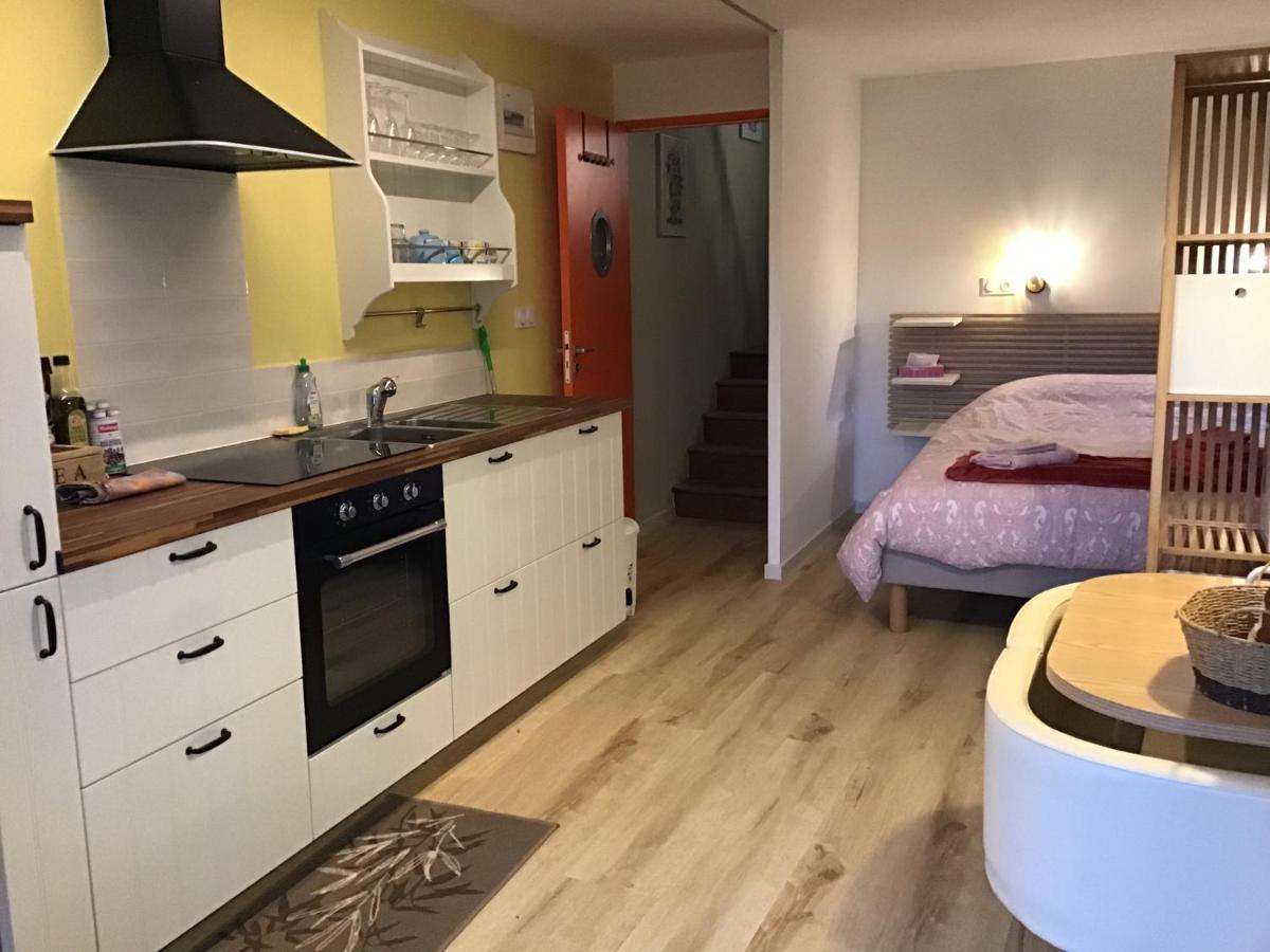 La Mazille , Cossy Vakantiestudio Met Zwembad In Zuid-Bourgogne Anglure-sous-Dun Exteriér fotografie